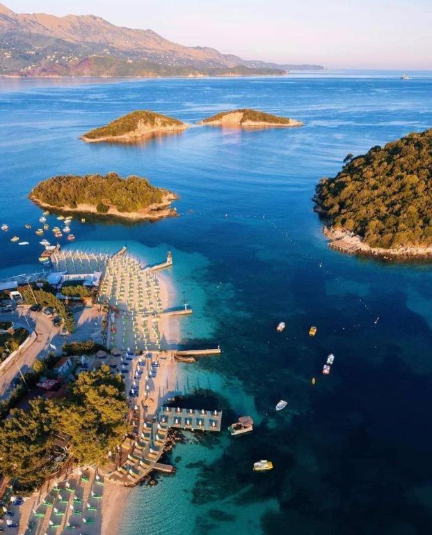 Апартаменты Vila Butrint Ксамил Экстерьер фото